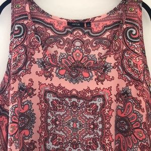Patterned Tank